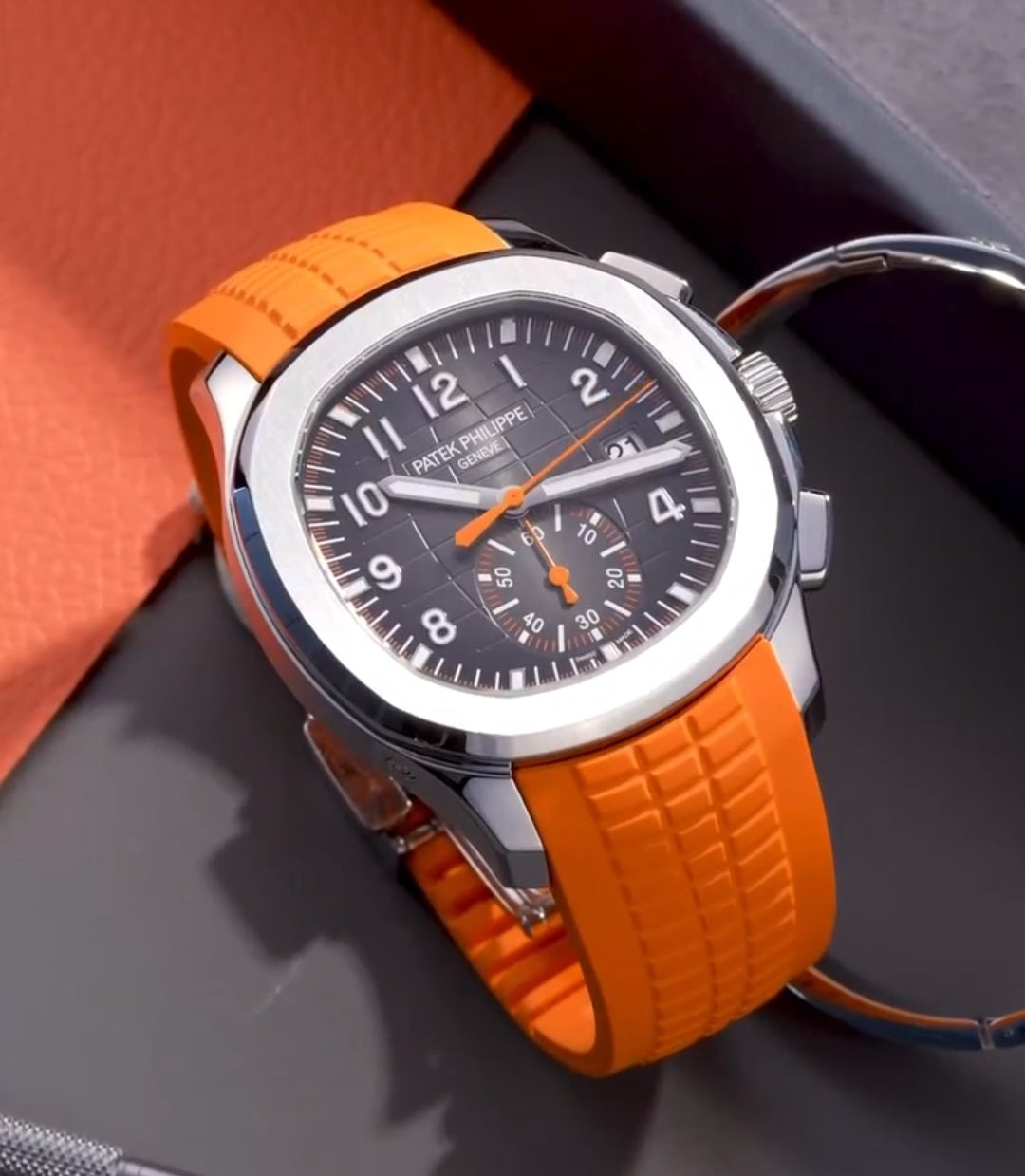 Patek Phillipe Aquanot Orange premium watch